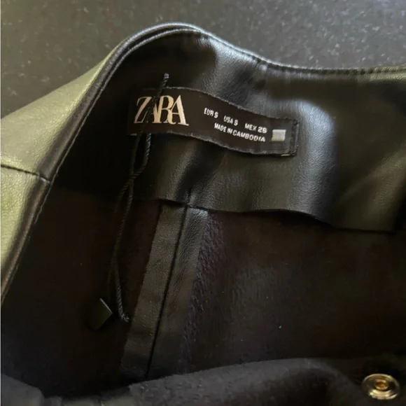 Zara - 3 items, Black Leather shorts, Top & Skirt- Sz Small - Picture 5 of 11